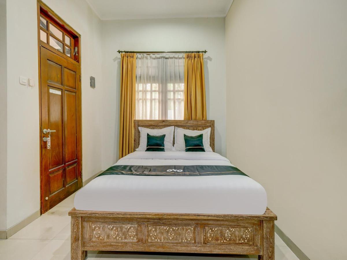 Collection O 3945 Bale Tardian Syariah Hotel Melati Екстериор снимка
